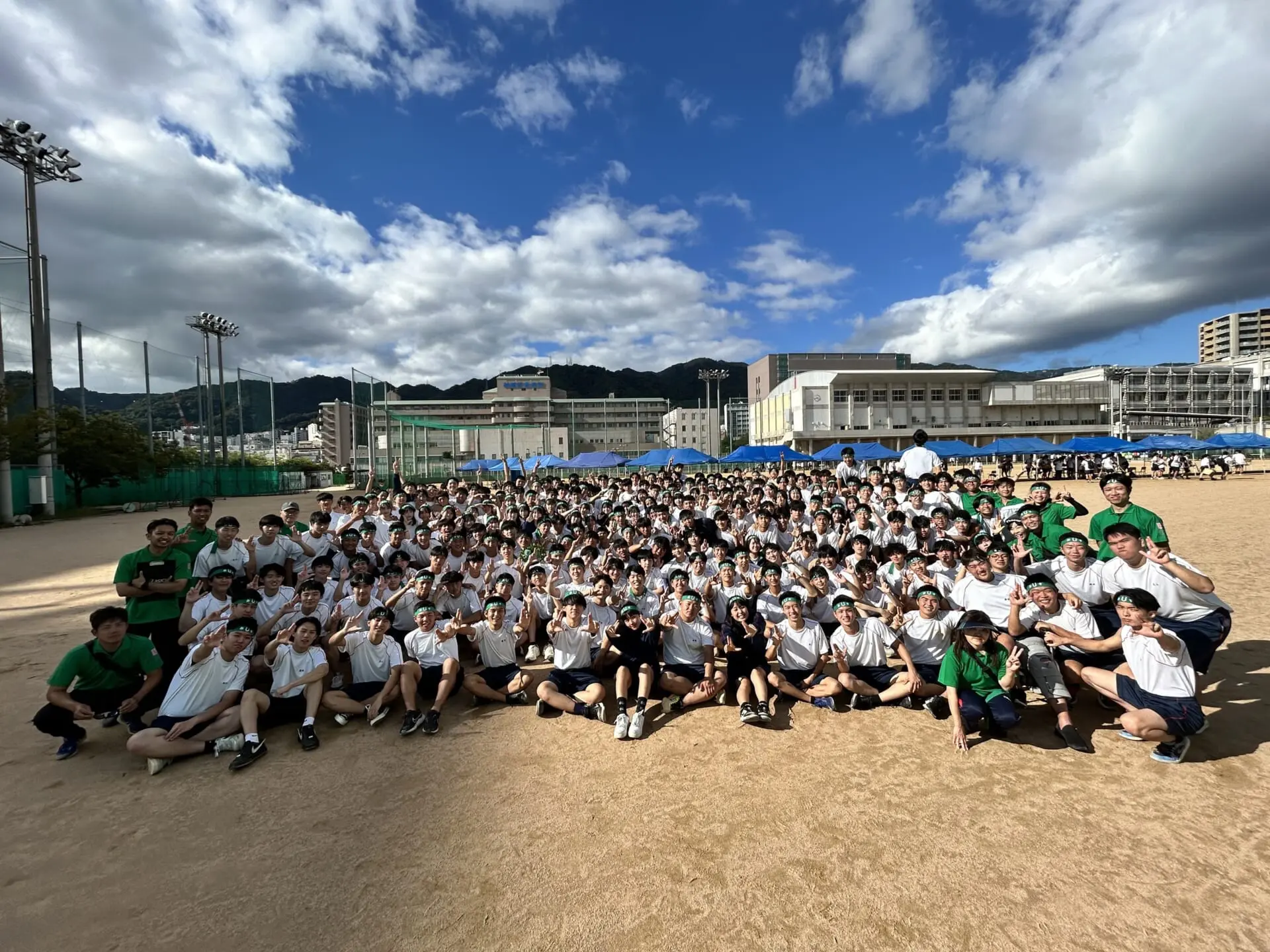 体育大会の様子 – 神戸市立科学技術高等学校