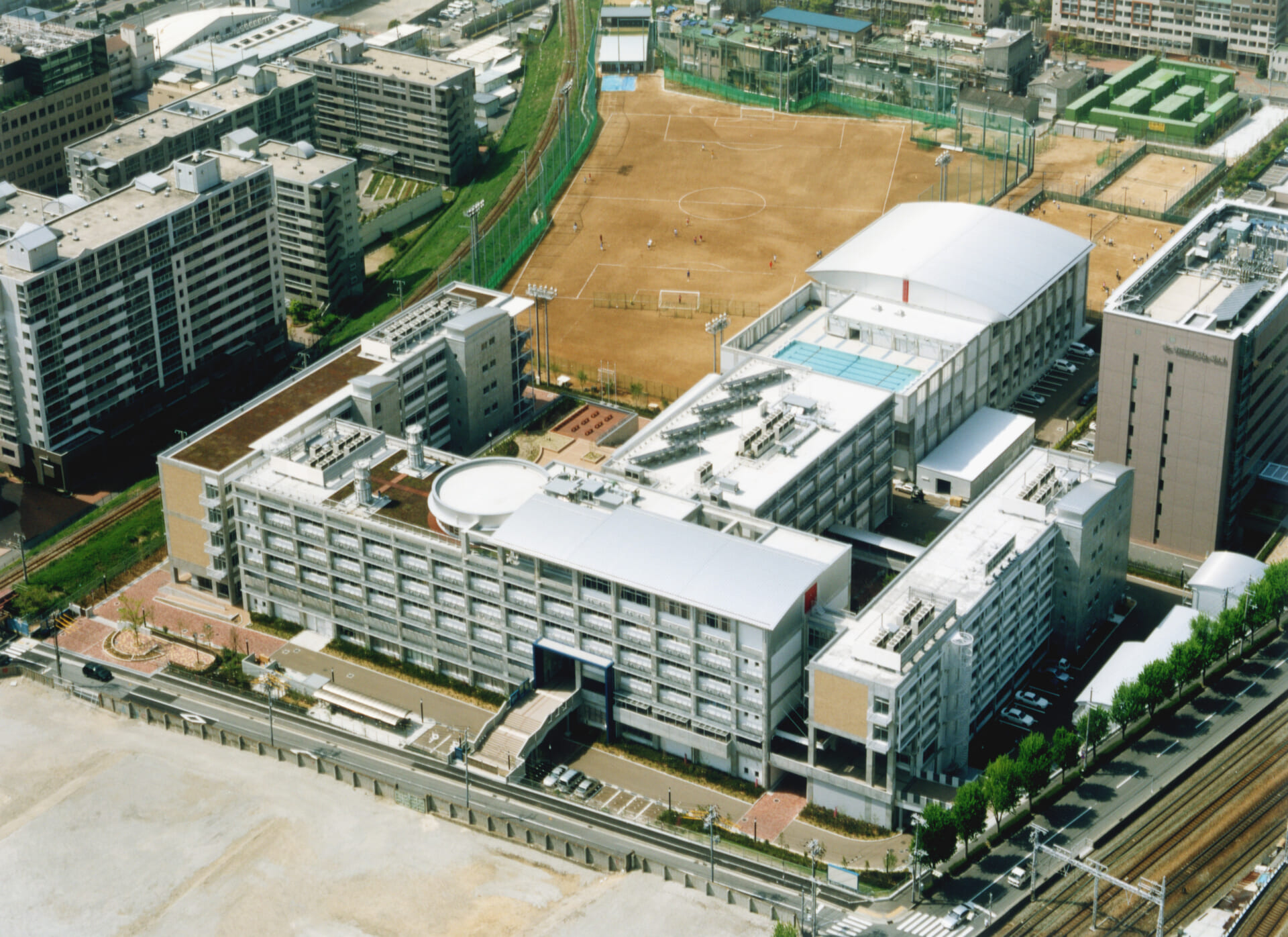 ００３．航空写真３（北東側より）
